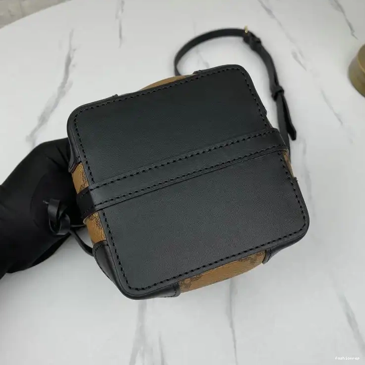 Fashionrep LV Bags 206B570004 0507